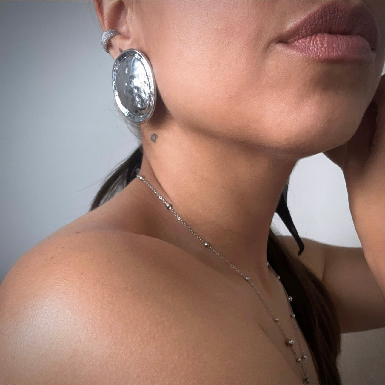 THE MOON (earrings)